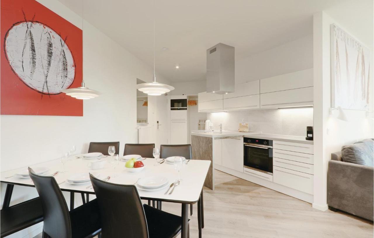 Cozy Apartment In Luebeck Travemuende With Sauna Esterno foto