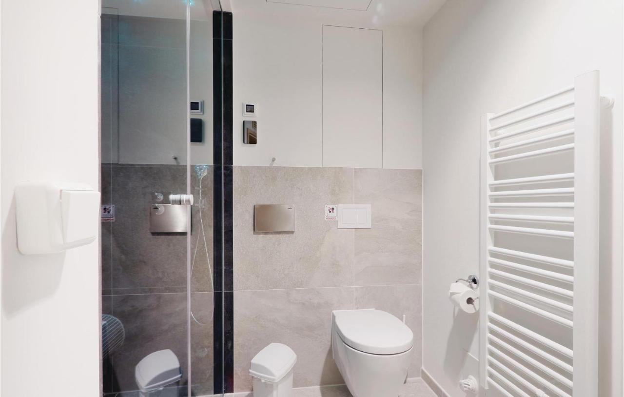 Cozy Apartment In Luebeck Travemuende With Sauna Esterno foto